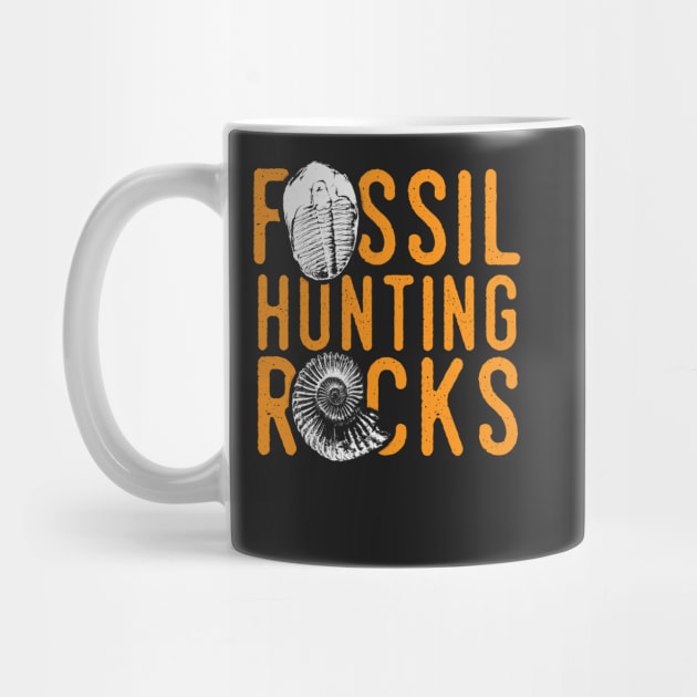 Fossil hunter tshirt - great paleontolgy gift for the fossil collector by Diggertees4u